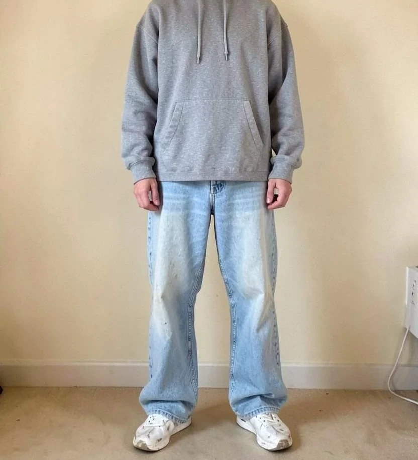 Tenue du quotidien mal assortie avant les conseils de STYLIA